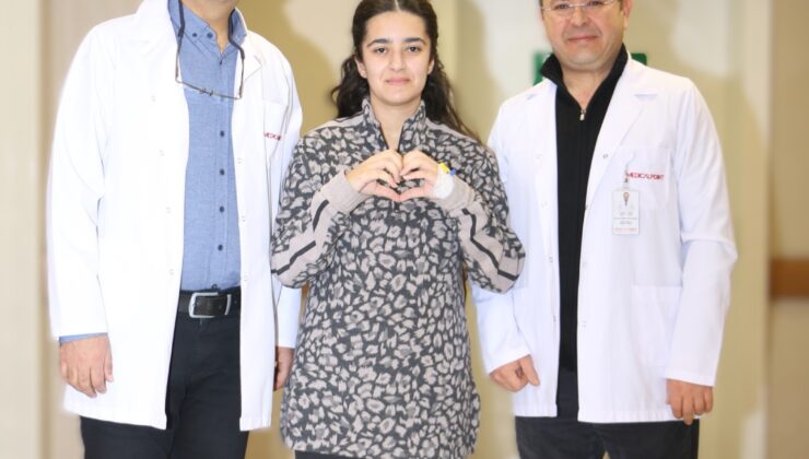 Irak’tan Gelen 18 Yaşındaki Jınan Adres Kareem, Gaziantep’teki Başarılı Ameliyatla Sağlığına Kavuştu
