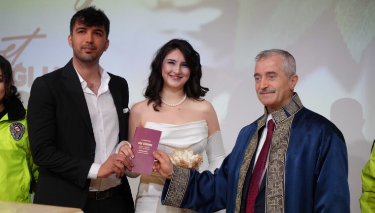 53 ÇİFT MUTLULUĞA ŞAHİNBEY’DE EVET DEDİ