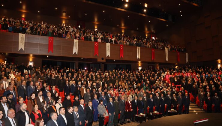 GAZİANTEP’E DEĞER KATANLAR ÖDÜL TÖRENİ
