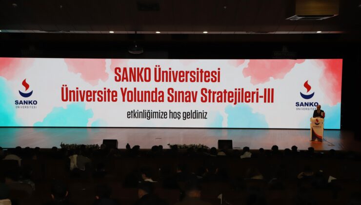 ÜNİVERSİTEYİ KAZANMAK VE SEÇTİĞİNİZ BÖLÜMDE EĞİTİME BAŞLAMAK HAYATINIZDAKİ VERECEĞİNİZ EN ÖNEMLİ KARARLARDAN BİRİDİR”