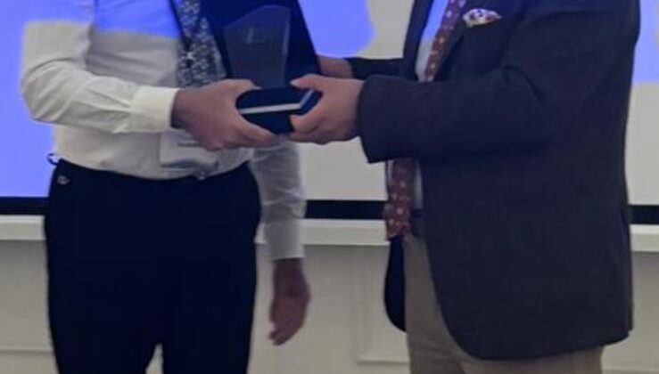 Adanalı Profesörün Gurur Veren Başarısı Adanalı Profesöre “Yaşam Boyu Onur Ödülü”