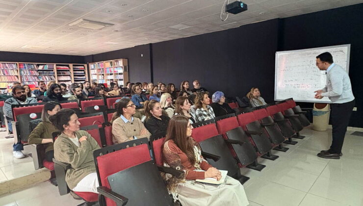 GAÜN’DE YAZMA BECERİSİ ÇALIŞTAYI