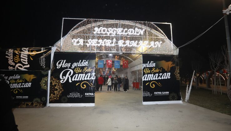 GAZİANTEP’TE RAMAZAN SOKAĞI’NA YOĞUN İLGİ