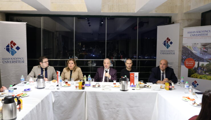 HKÜ Öğrenci Topluluklarının ÜNİDES Başarısı