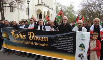 Gaziantep’teki STK’lar düzenledikleri basın açıklamasıyla Gazze Şeridi’ne yönelik saldırıları yeniden başlatan İsrail’e tepki gösterdi.