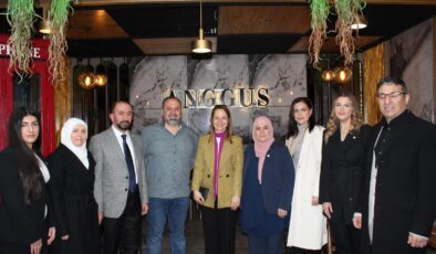 MİLLETVEKİLİ BAKBAK, ALMANYA MANNHEM’DE TÜRKLER İLE BULUŞTU