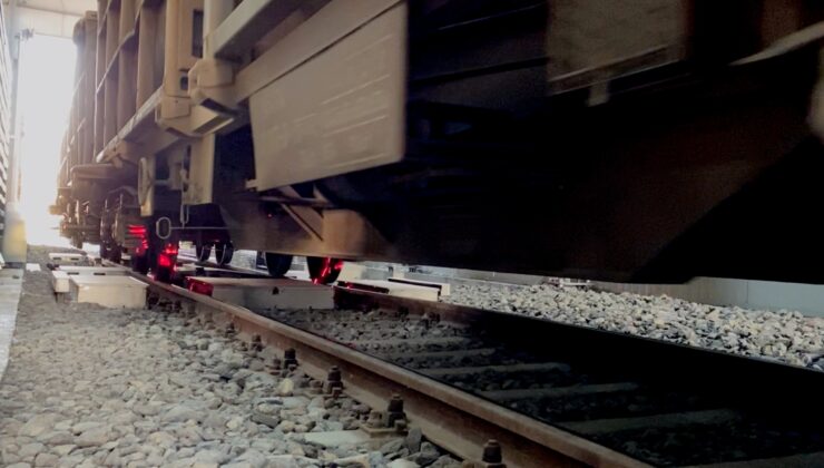 DEMİRYOLU ARAÇLARI YAPAY ZEKA İLE DENETLENİYOR