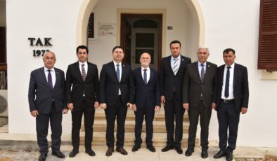 Anadolu Basın Birliği, TAK’ı ziyaret etti