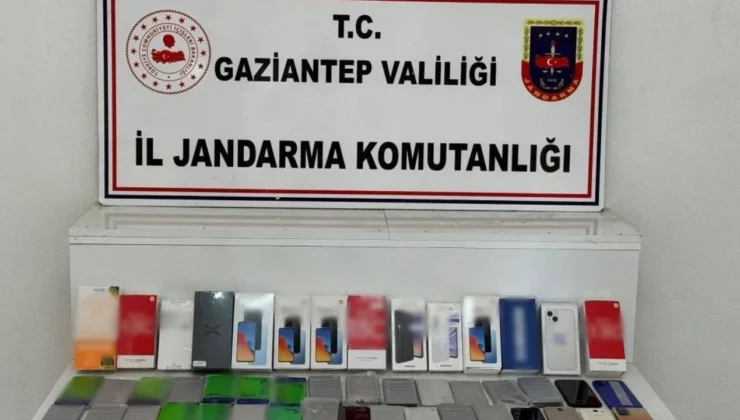Gaziantep’te 2,7 milyon TL değerinde kaçak telefon ele geçirildi