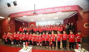 GKV’li Minikler Mehmet Akif’i Unutmadı