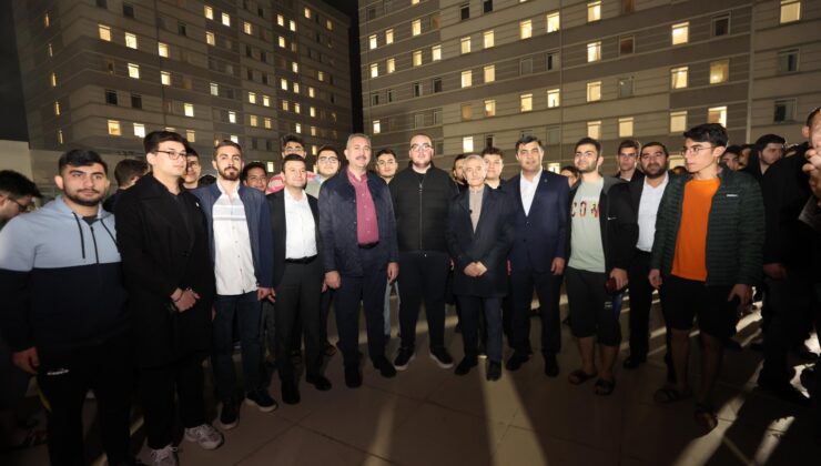 ŞAHİNBEY BELEDİYESİ’NDEN ÖĞRENCİLERE SAHUR İKRAMI