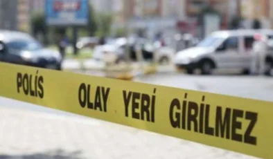 Polis memuru, taksi durağında buluştuğu 2 kardeşine kurşun yağdırdı.