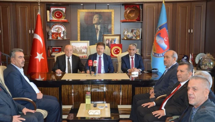 Türkiye Şoförler ve Otomobilciler Federasyonu Genel Başkanı Mehmet Yiğiner,