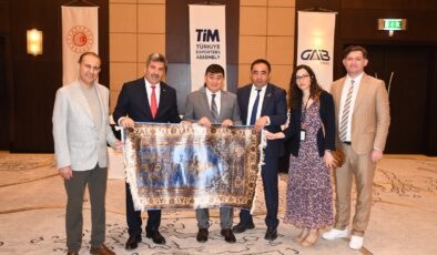 Gaziantepli Halıcılar Katar’da