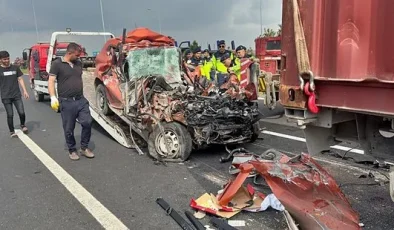 Osmaniye’de otomobil TIR’a çarptı: 1 kişi hayatını kaybetti