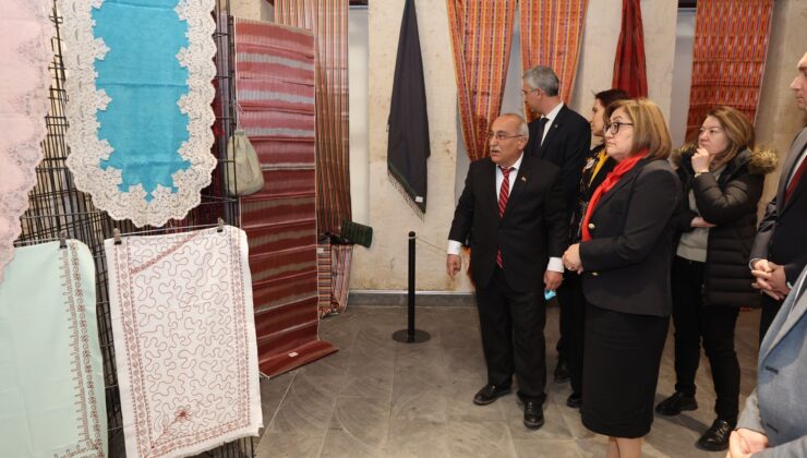 EL EMEĞİ GÖZ NURU: KUTNU BELGESELİ GÖSTERİMİ DÜZENLENDİ