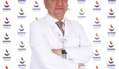 ÜROLOJİ UZMANI PROF. DR. SAKIP ERTURHAN, SANKO ÜNİVERSİTESİ HASTANESİ’NDE