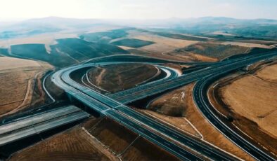 ULAŞIMIN BAŞKENTİ ANKARA 23 YILDA 728 MİLYAR 40 MİLYON LİRA ULAŞTIRMA VE HABERLEŞME YATIRIMI