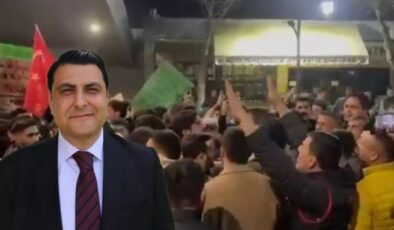 CHP’li Şehitkamil Belediye Başkanı Umut Yılmaz İstifa Etti, Halk Sokağa Döküldü