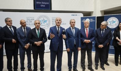 YÖK Başkanı Özvar, Bilim Kafe etkinliklerinin startını GİBTÜ’den verdi