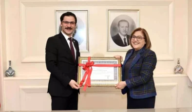 Gaziantep Büyükşehir’e iki önemli belge