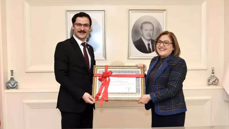 Gaziantep Büyükşehir’e iki önemli belge