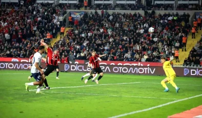 Gaziantep FK, Fenerbahçe’yi 1-0 Yendi