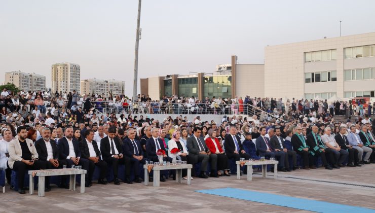 Gaziantep İslam Bilim ve Teknoloji Üniversitesin de Mezuniyet Coşkusu Yaşandı