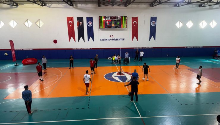 GAÜN’DE AYAK TENİSİ TURNUVASI DÜZENLENDİ