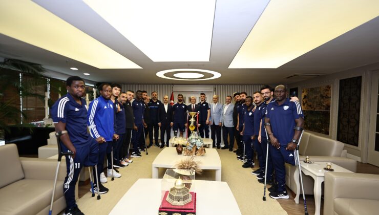 ŞAMPİYON KUPAYI BAŞKAN TAHMAZOĞLU’NA GETİRDİ