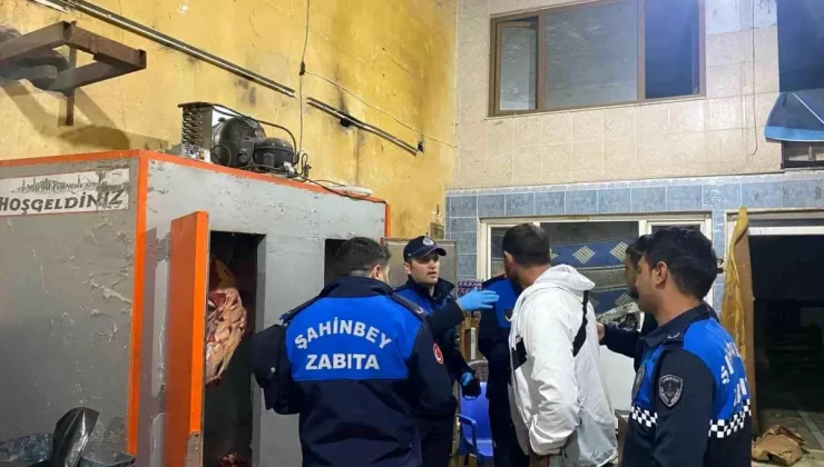 Gaziantep’te 1.5 Ton Bozuk Et Ele Geçirildi