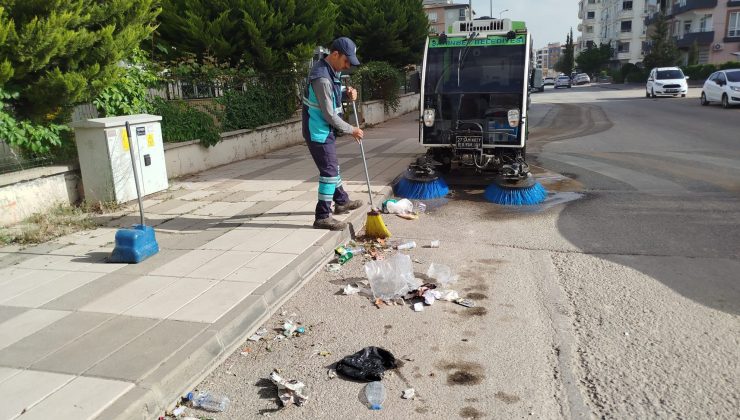 ŞAHİNBEY BELEDİYESİ TEMİZLİK EKİPLERİ 7/24 GÖREV BAŞINDA