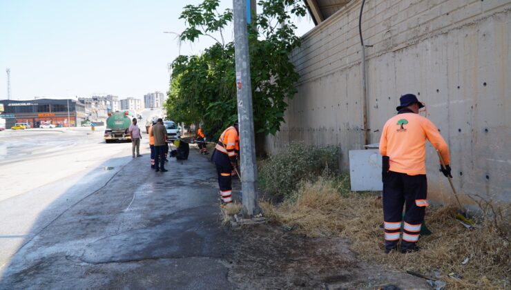 ŞEHİTKAMİL’DEN SANAYİ MAHALLESİ’NDE DETAYLI TEMİZLİK  SANAYİ MAHALLESİ PIRIL PIRIL OLDU