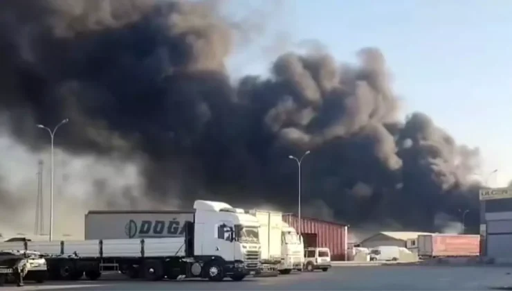 Gaziantep’te yoğun dumana neden olan lastik yangını korkuttu