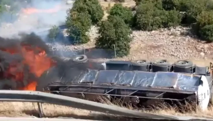 TAG Otoyolu’nda Bitkisel Yağ Yüklü Tır Devrildi