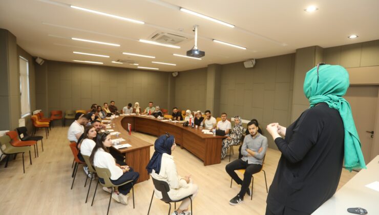 AİLE AKADEMİSİ’NDE EVLİLİK ÖNCESİ EĞİTİM BAŞLADI