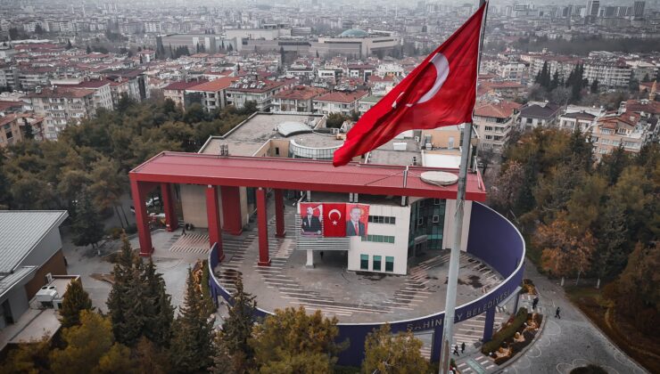 ŞAHİNBEY AY YILDIZLA DONATILIYOR