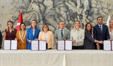 GAZİANTEP BÜYÜKŞEHİR’İN İŞ BİRLİĞİYLE GASTRONOMİ LİSESİ İÇİN İMZALAR ATILDI!