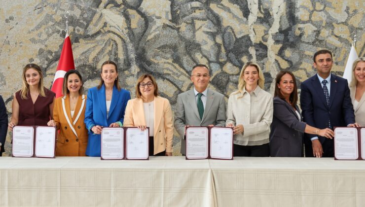 GAZİANTEP BÜYÜKŞEHİR’İN İŞ BİRLİĞİYLE GASTRONOMİ LİSESİ İÇİN İMZALAR ATILDI!