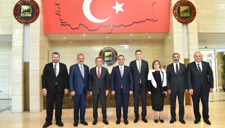 GSO’DA SANAYİCİLERLE İSTİŞARE TOPLANTISI DÜZENLENDİ