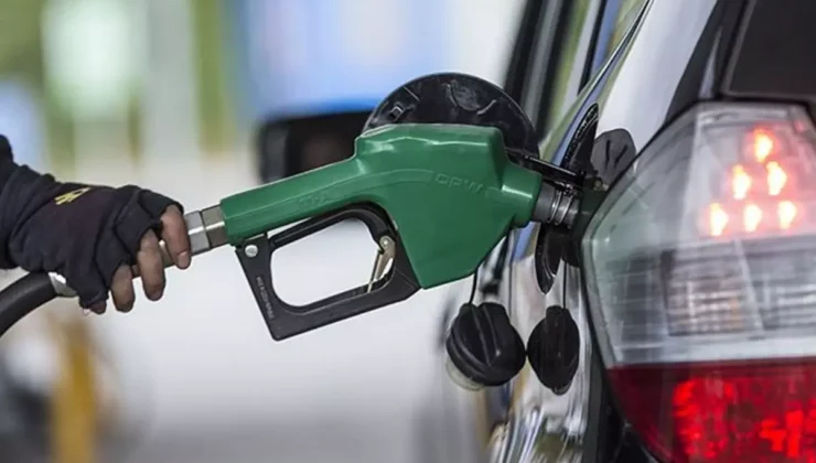 Akaryakıta yeni zam