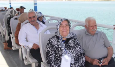 Büyükşehir’den Yaşlılara Moral Gezisi