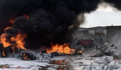Gaziantep’te geri dönüşüm tesisinde yangın çıktı