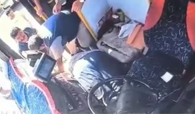Otobüs şoförü, seyir halindeyken direksiyon başında öldü