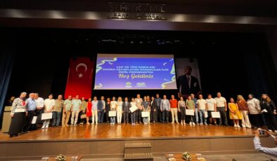 BAŞKAN YILMAZ, LGS ŞAMPİYONLARINI ÖDÜLLENDİRDİ