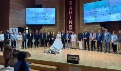 Gaziantep’te Dillere Destan Nikah: Siyaset Ve İş Dünyası Bu Nikahta Buluştu