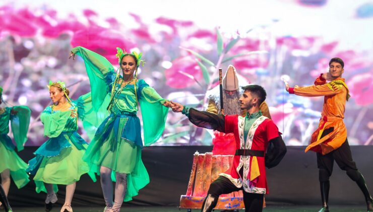 9. HEMŞEHRİ DERNEKLERİ FESTİVALİNİN RESMİ AÇILIŞI YAPILDI