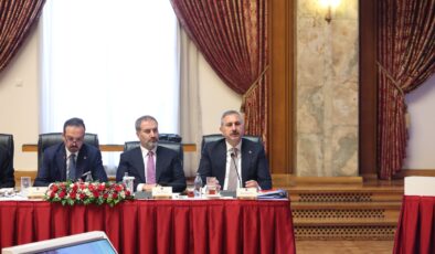 Tarihi Bir İnisiyatif Olan Terörsüz Türkiye, Dar Siyasi Hesaplara, Popülist Söylemlere Kurban Edilmemelidir.