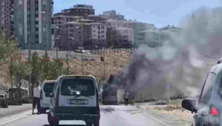 Gaziantep’te Yolcu Otobüsünde Korkutan Yangın!