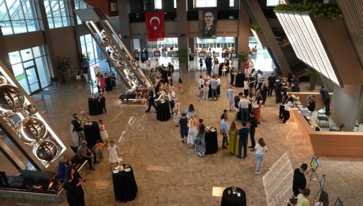 ŞEHİTKAMİL’DE SANAT YOLCULUĞU SERGİYE DÖNÜŞTÜ